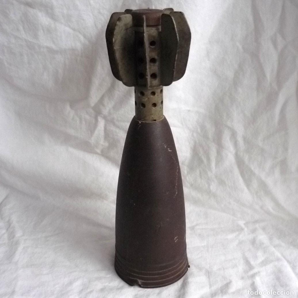 Militaria: Parte trasera de bomba de hierro inerte - Foto 1