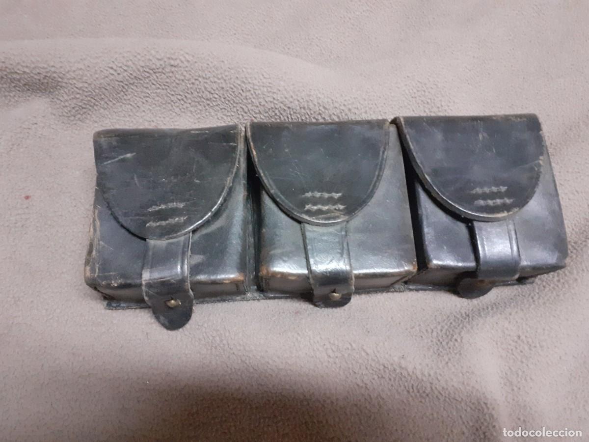 Militaria: Cartuchera mauser de 3 compartimentos - Foto 1