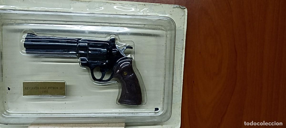 Militaria: REVOLVER COLT PYTHON 357 1999 SALVAT ANDREA - Foto 1