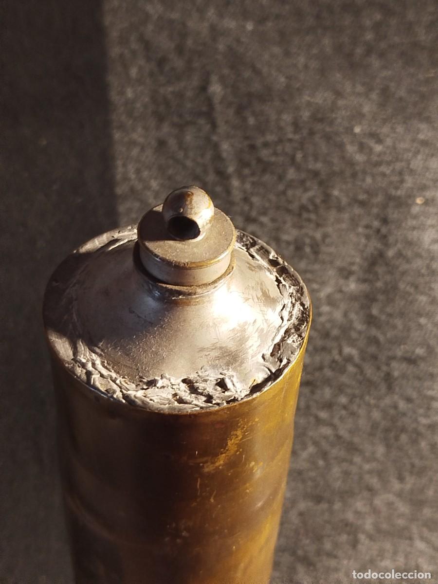 Militaria: WWI. Casquillo transformado en cantimplora. - Foto 2