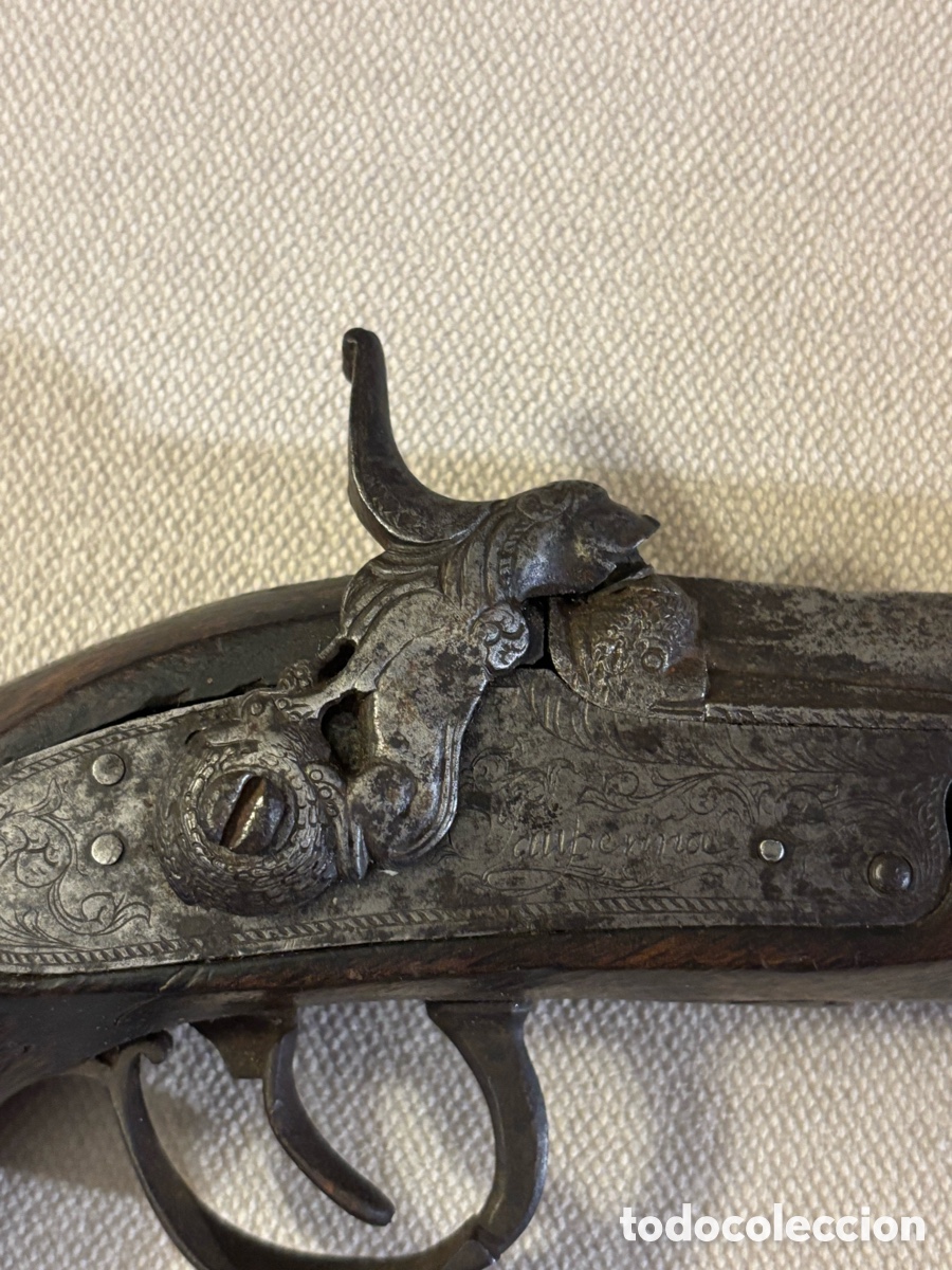 Militaria: Pistola de percusi&oacute;n Siglo XIX