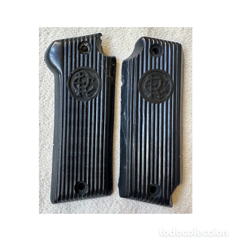 Militaria: Astra 400 Rep&uacute;blica Espa&ntilde;ola, cachas de recambio para la pistola.