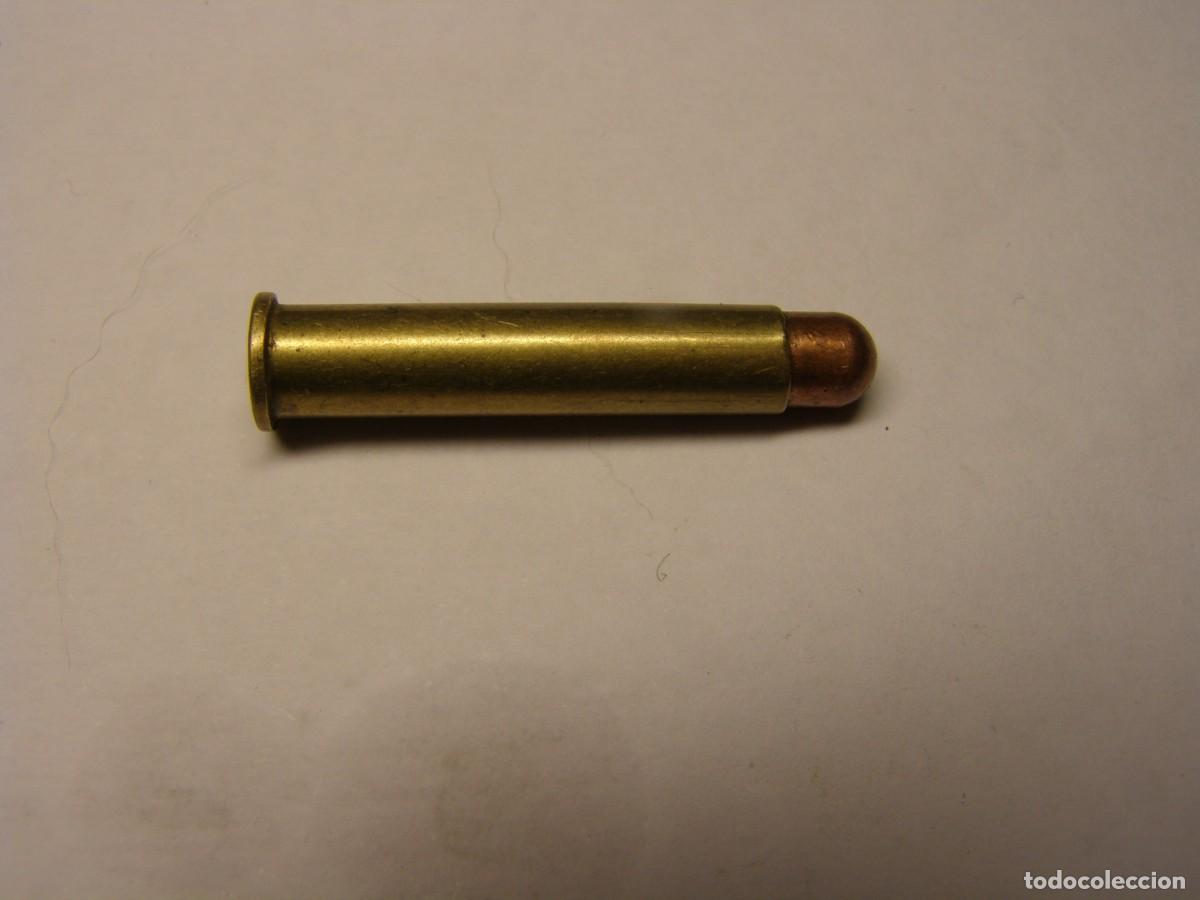 Militaria: Cartucho inerte, calibre 5.6 mm. Velo Dog.