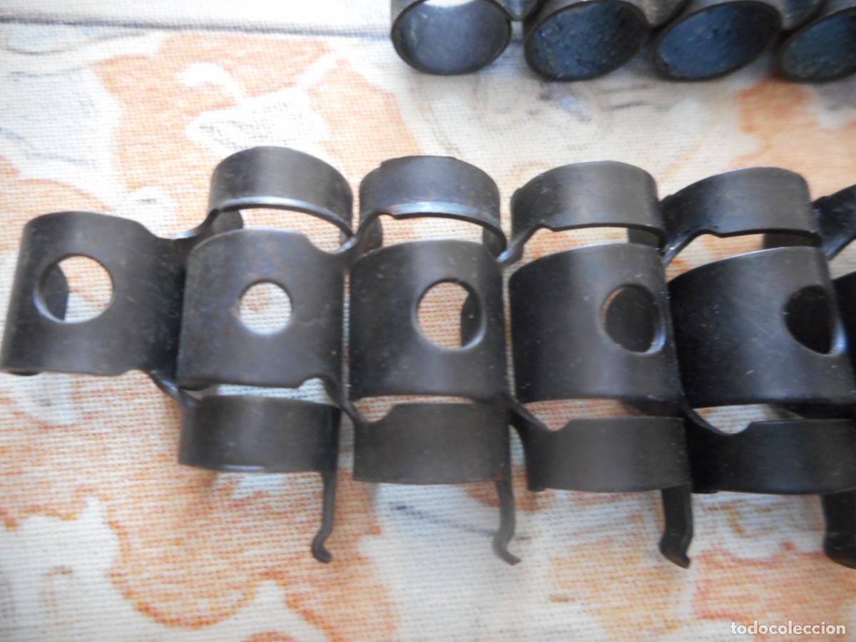 Militaria: lote de eslabones y peines - Foto 3