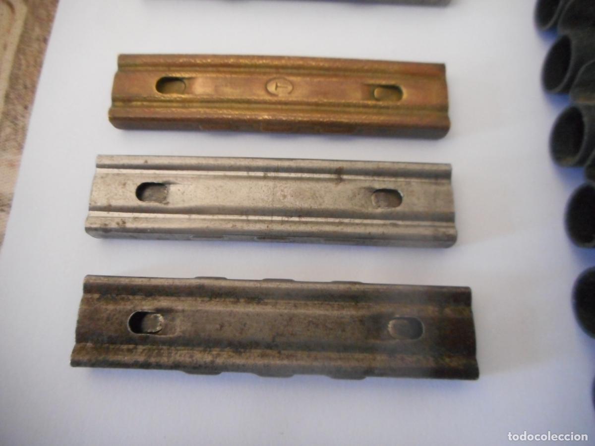 Militaria: lote de eslabones y peines - Foto 6
