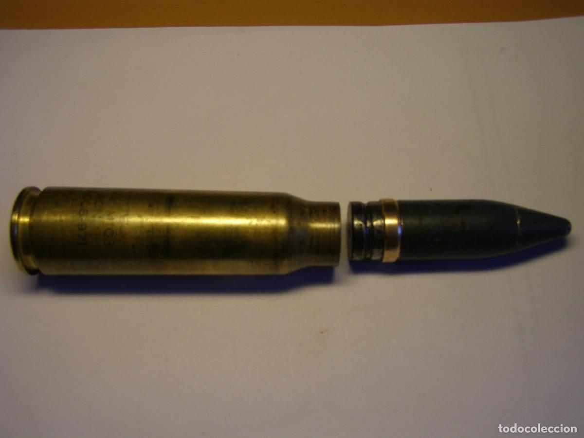 Militaria: CARTUCHO INERTE DE EJERCICIO DE 20 mm. Vulcan.