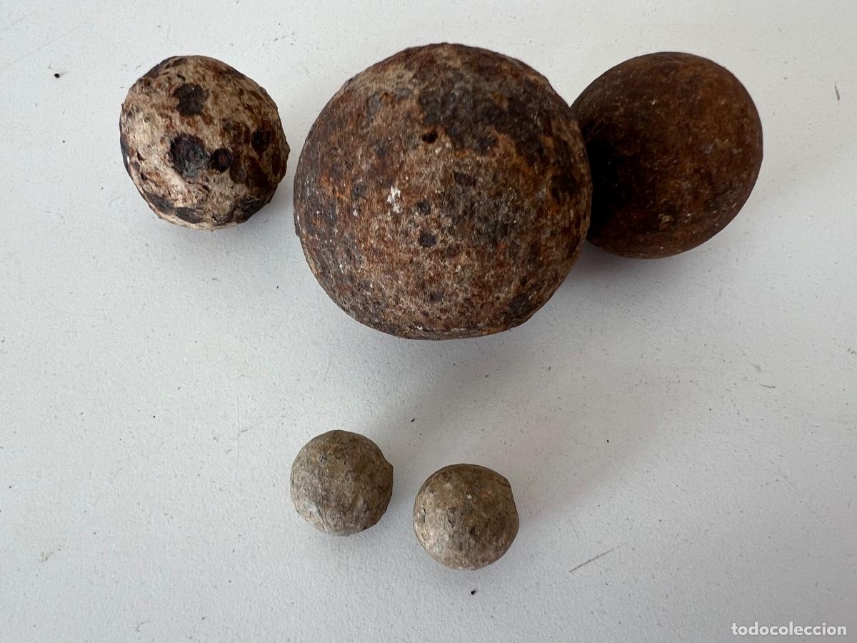 Militaria: 3 PROYECTILES CIRCULARES ARTILLERIA BALAS MOSQUETE TRABUCO