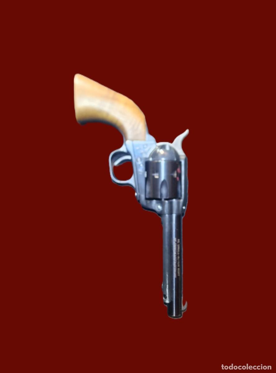 Militaria: Revolver r&eacute;plica PCP
