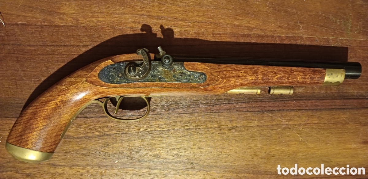 Militaria: Pistola antigua rota
