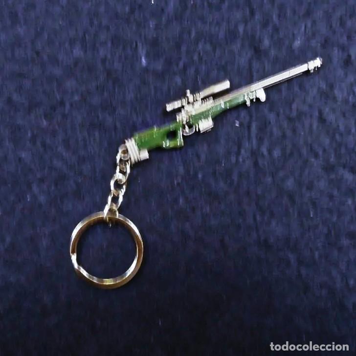 Militaria: MINI FUSIL DE FRANCOTIRADOR BRITANICO MAGNUN L115A1 LLAVERO EN METAL. MED. 2 X 9-15CMS