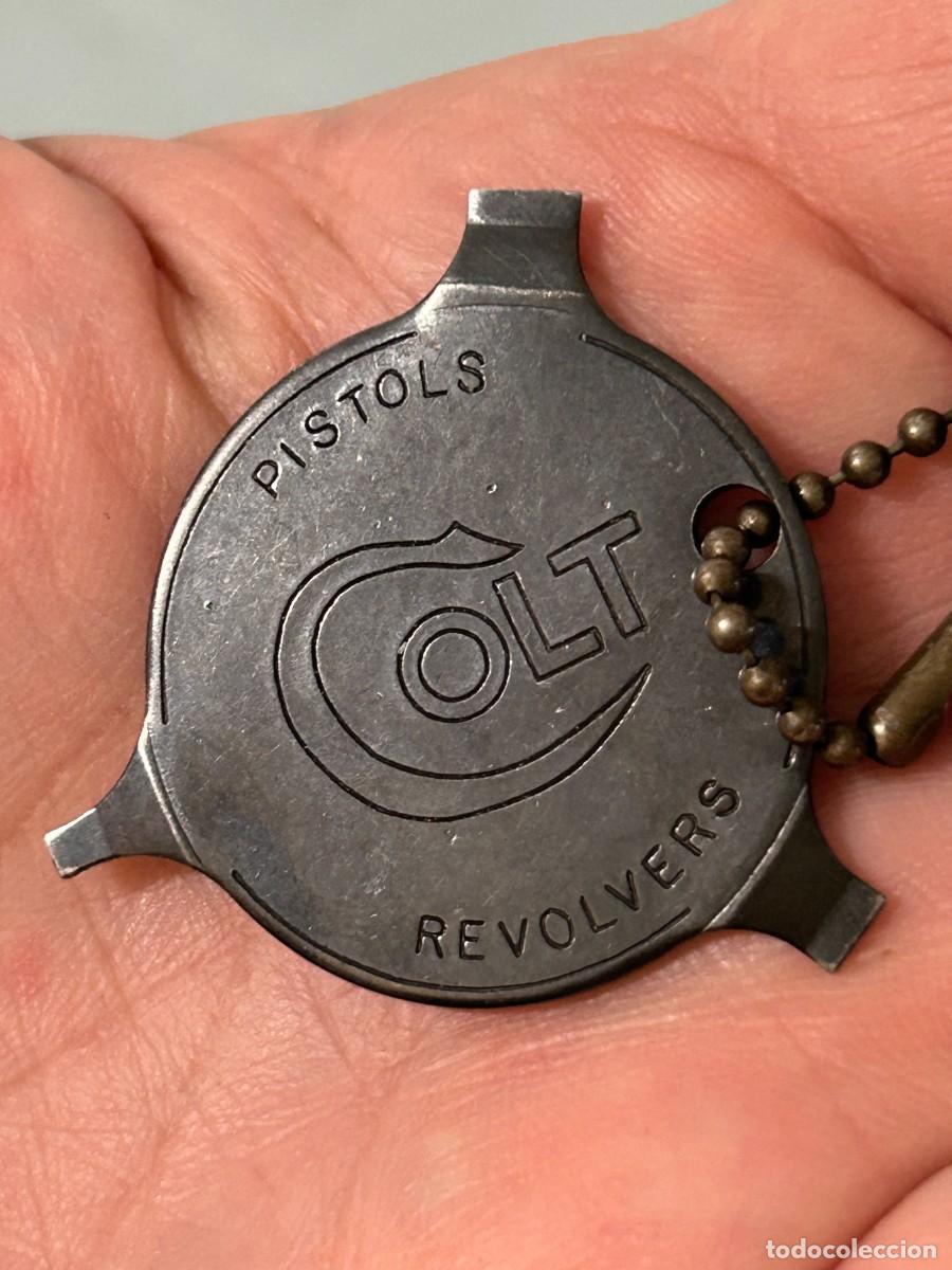 Militaria: Llavero destornillador pavonado COLT 1960