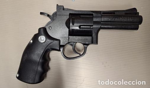 Militaria: R&eacute;plica Colt Python .357 en pl&aacute;stico - Foto 1