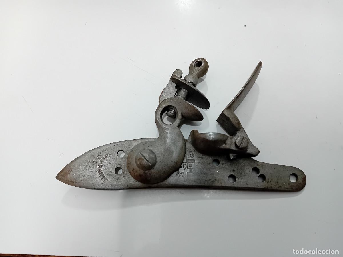 Militaria: platina de llave de chispa o pedernal antigua, trabuco escopeta o rifle,