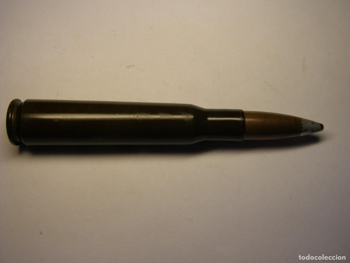 Militaria: Cartucho INERTE calibre 50 Browning espa&ntilde;ol, manufacturas met&aacute;licas madrile&ntilde;as, 1958.
