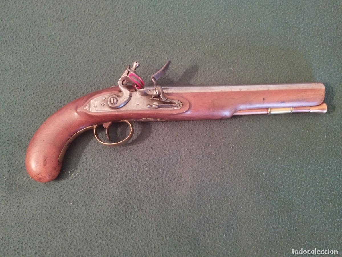 Militaria: Pistola de chispa brit&aacute;nica, para Oficial de Caballer&iacute;a Pesada, modelo 1796 firmada por &rdquo; LANE&rdquo;.