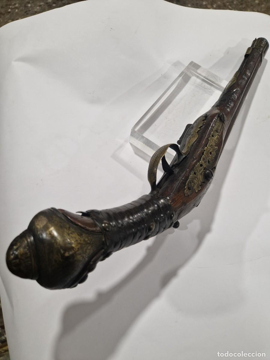 Militaria: Pistola de chispa siglo XVIII-XIX