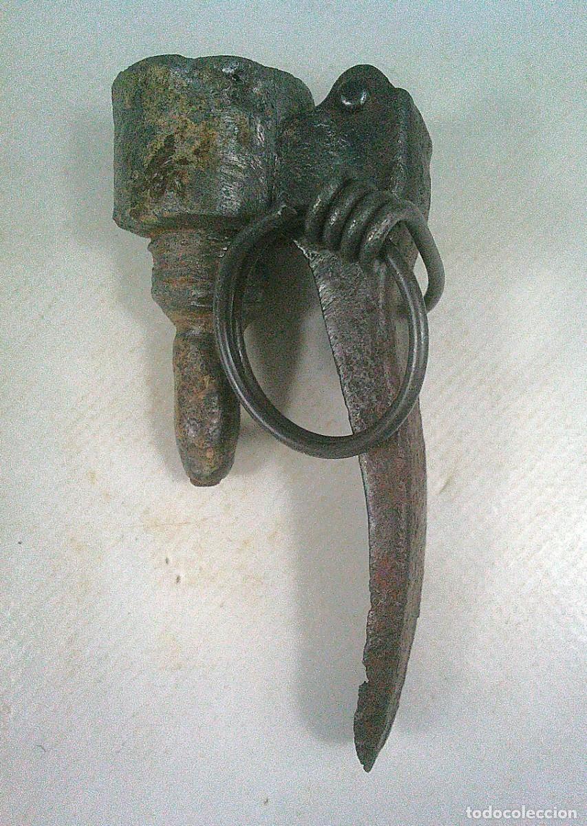 Militaria: ESPOLETA B - 3 PARA GRANADA UNIVERSAL U OTRAS USADA EN LA GUERRA CIVIL ESPA&Ntilde;OLA ORIGINAL INCOMPLETA