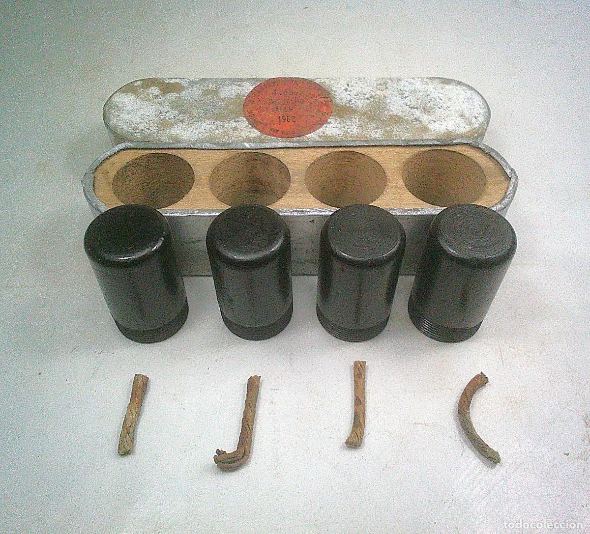 Militaria: CAJA ESPA&Ntilde;OLA DE MULTIPLICADORES DE BOMBAS DE AVIACION COPIA DEL KURZ Z&Uuml;NDLADUNGEN C/98 - 2