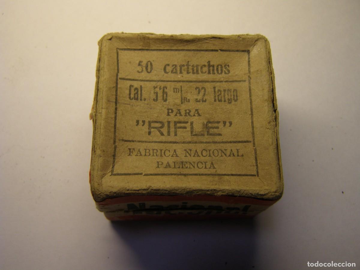 Militaria: Antigua caja vac&iacute;a para cartuchos calibre 22 largo, f&aacute;brica de Palencia, a&ntilde;o 1948.