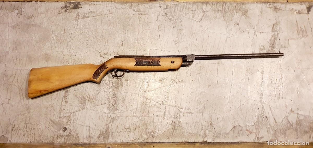 Militaria: Carabina Cometa 8, a&ntilde;os 50.