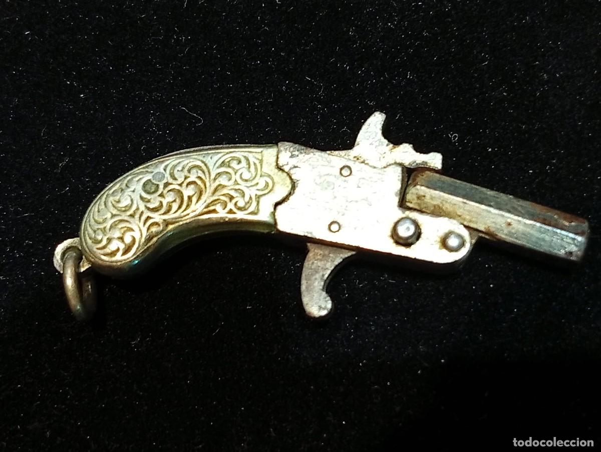 Militaria: Pistola mini tipo berloque