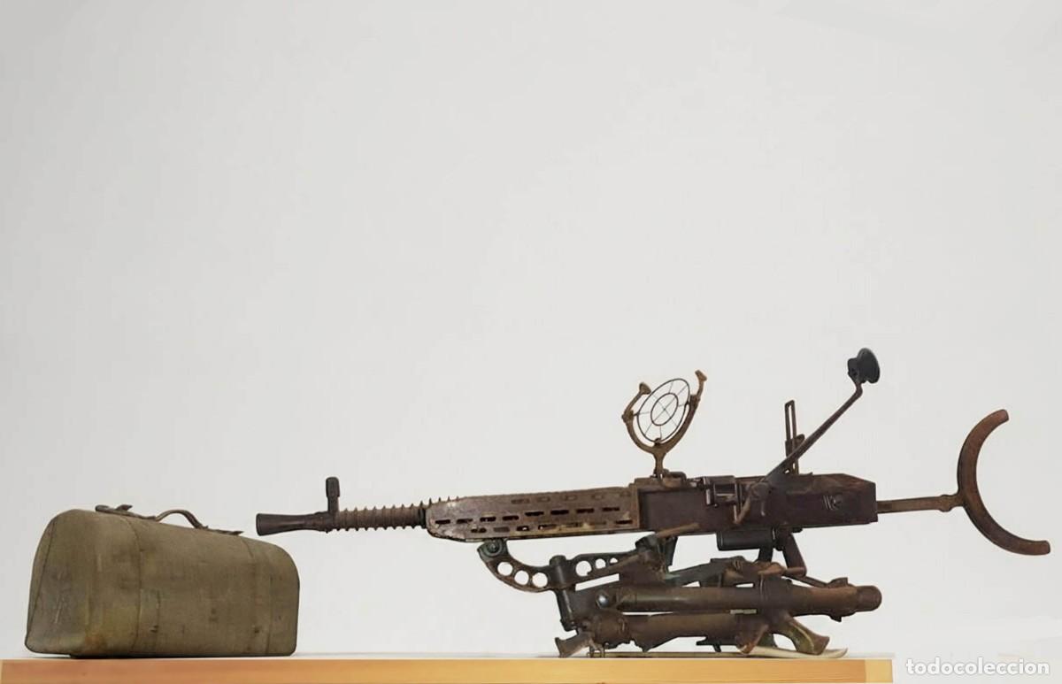 Militaria: Ametralladora ZB-37 &ndash; Ej&eacute;rcito Espa&ntilde;ol 1943 | Set Tr&iacute;pode, Mirilla, Caja Cintas Munici&oacute;n