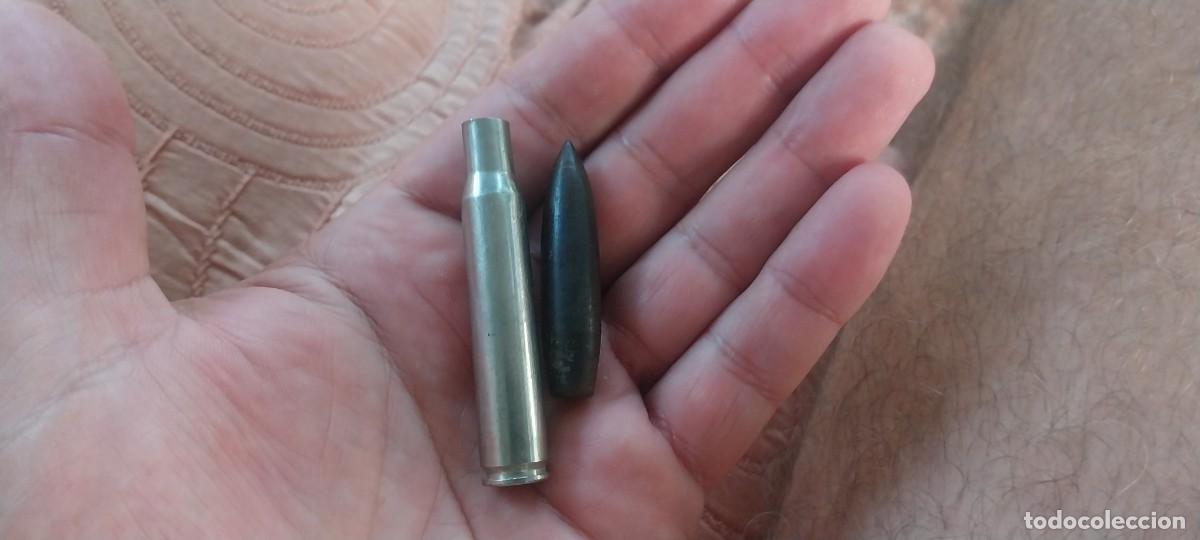 Militaria: PUNTA DE BALA CALIBRO GRANDE MIRAR COMPARACION