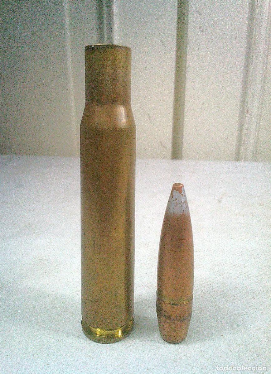 Militaria: CARTUCHO ISRAELI PERFORANTE DE 12,7 12,70 MM 12,7X99 CALIBRE 50 CAL 50 IMI 2004