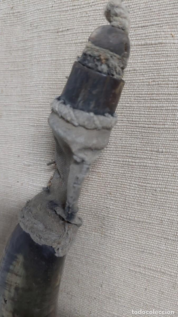 Militaria: Antigua plomera en asta - Foto 3