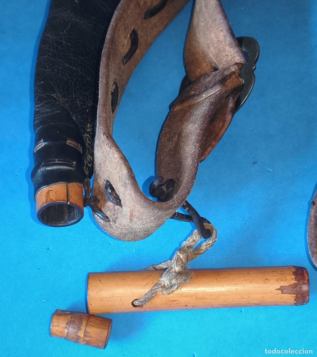 Militaria: Antigua polvera. Con peque&ntilde;o cintur&oacute;n. - Foto 3