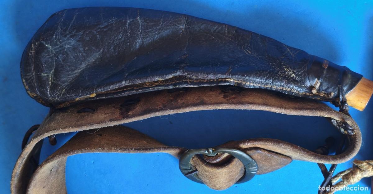 Militaria: Antigua polvera. Con peque&ntilde;o cintur&oacute;n. - Foto 5