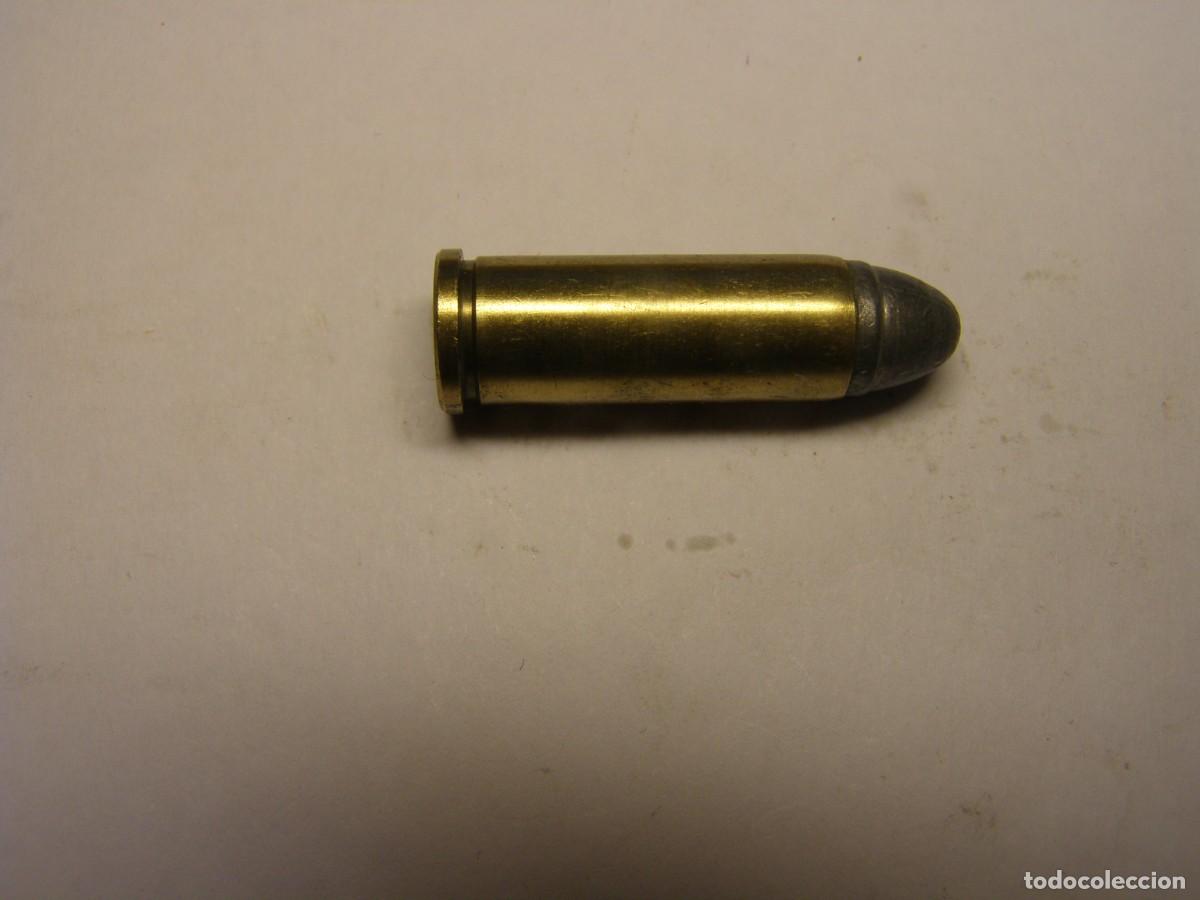 Militaria: Cartucho inerte calibre 32 s & w long.