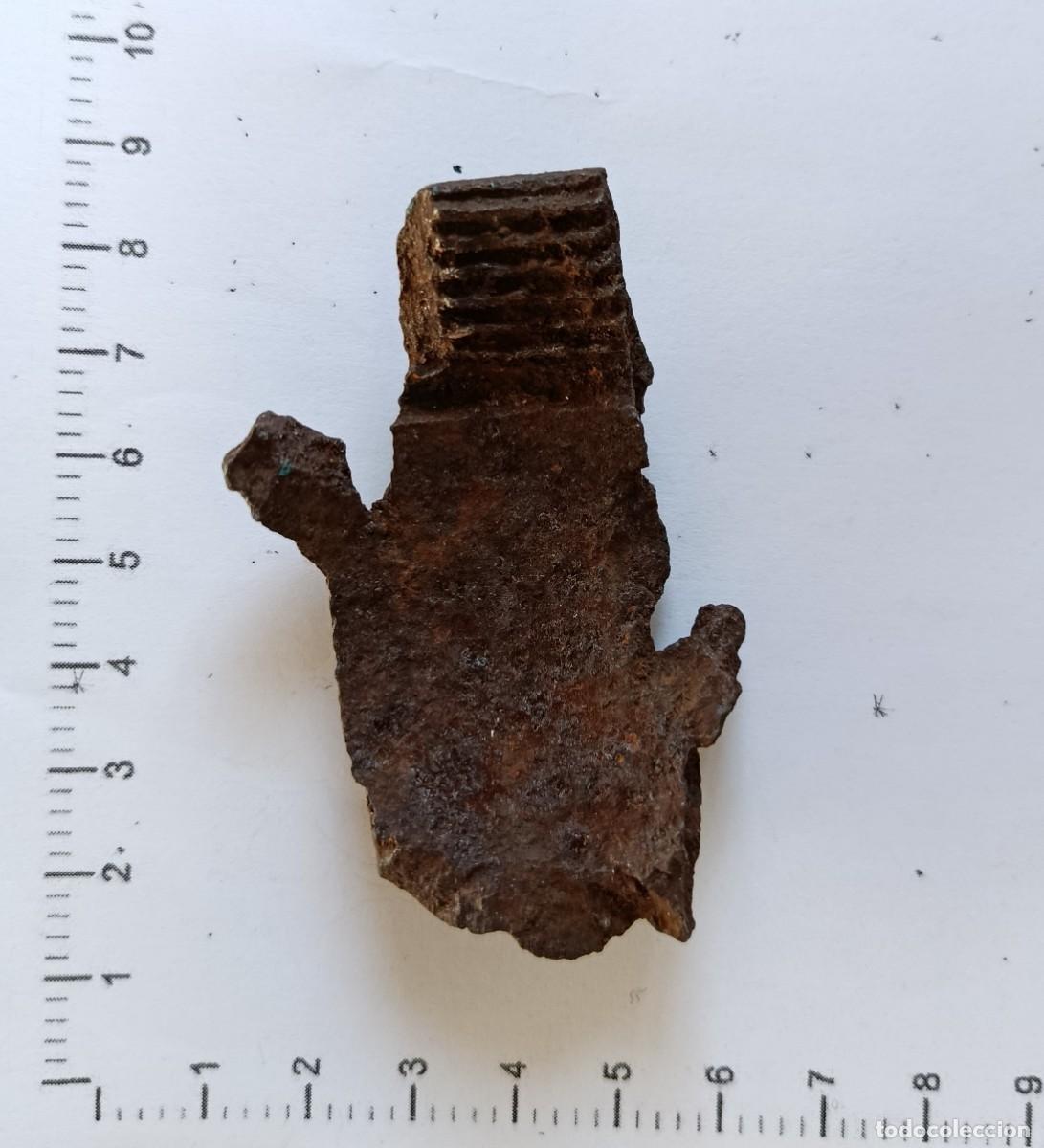 Militaria: Fragmento de granada O-822A de mortero sovietico
