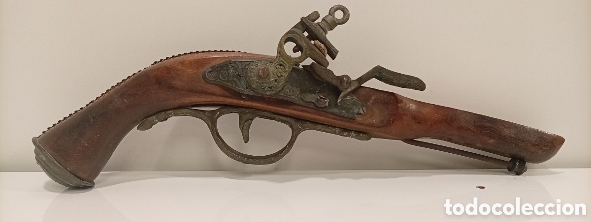 Militaria: REPLICA PISTOLA DECORATIVA FRANCESA CO0N MANGO MADERA