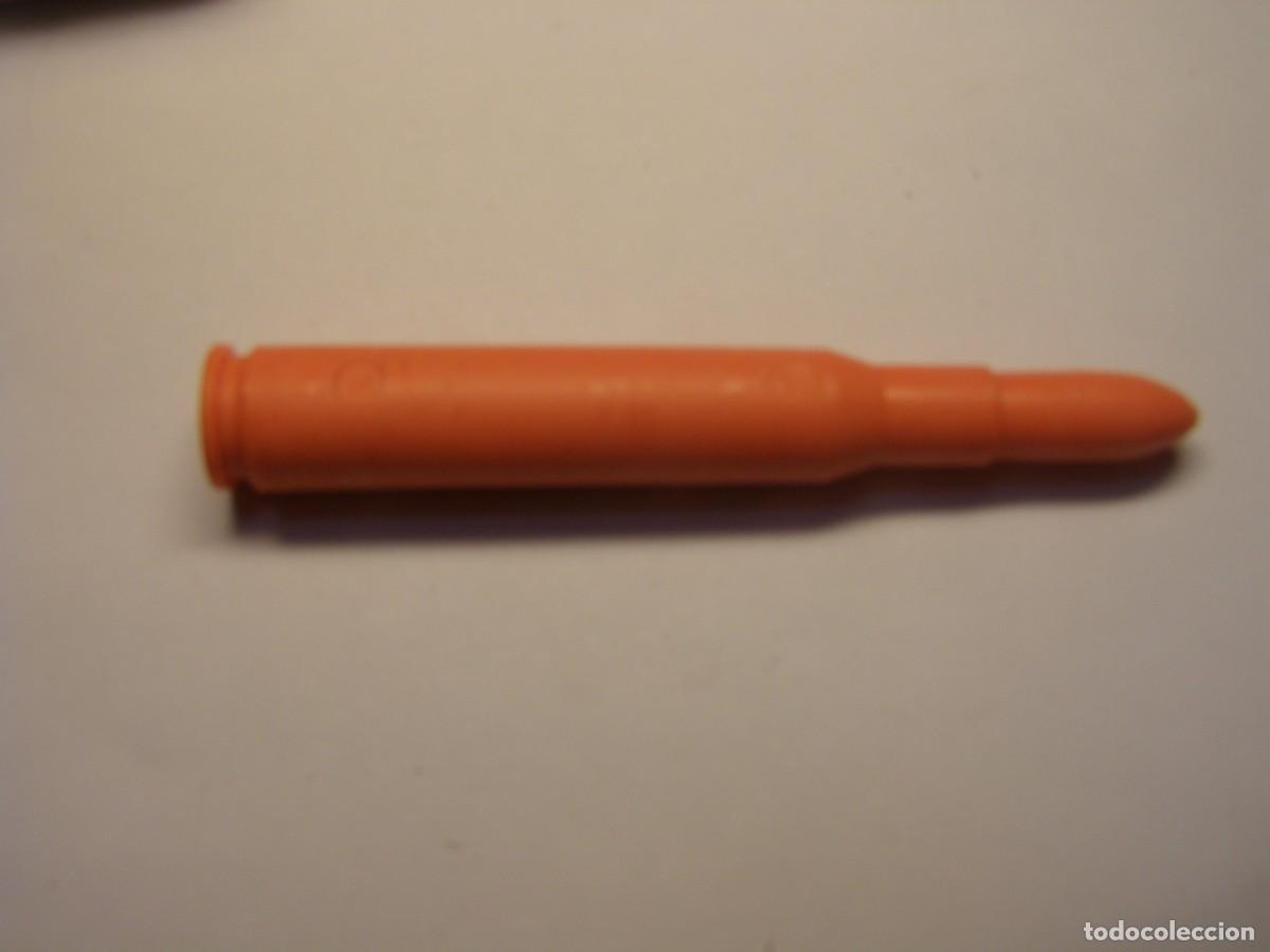 Militaria: Cartucho inerte, alivia percutores, calibre 30-06.