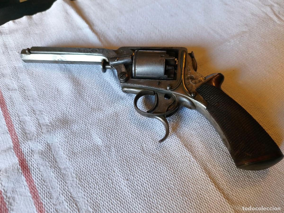 Militaria: Revolver brit&aacute;nico calibre 45 a&ntilde;os 1880/90
