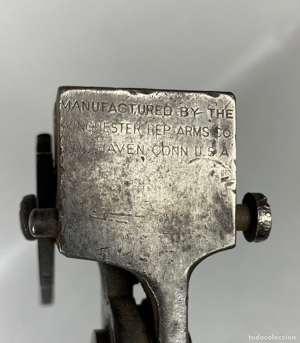 Militaria: Antiguo molde o crisol marca Winchester para confeccionar puntas de bala con plomo fundido Calibre 4