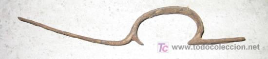 Militaria: Guardamonte de escopeta de 17 cms aprox - Foto 1