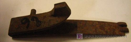 Militaria: Muelle real - Foto 1