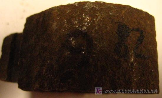 Militaria: Anilla porta bayonetas - Foto 1