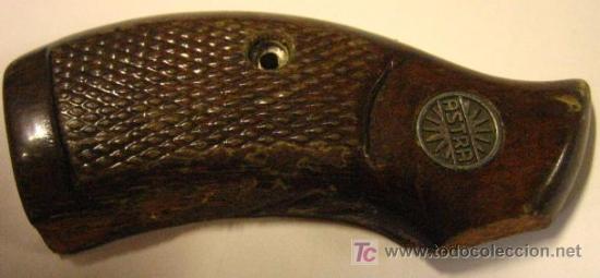 Militaria: Una cacha Astra - Foto 1