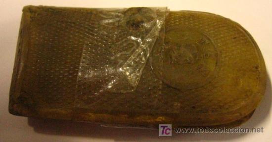 Militaria: Pareja de cachas T.E.E. - Foto 1