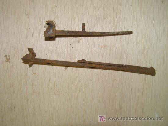 Militaria: 2 Ca&ntilde;as de  escopetas de caza . - Foto 2