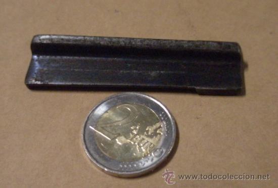 Militaria: Teja elevadora - Foto 1