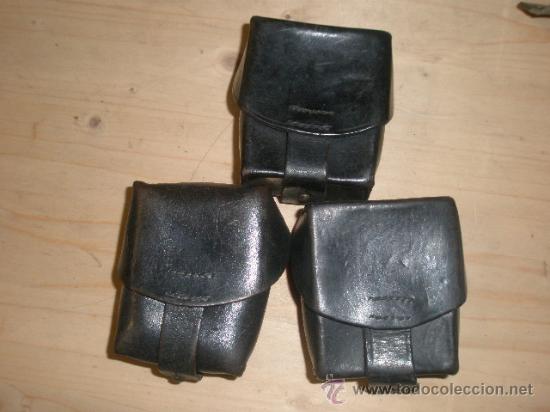Militaria: 3 cartucheras de cuero - Foto 1