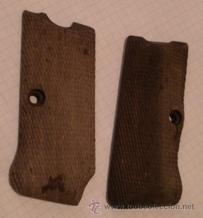 Militaria: Pareja de cachas, 9 cms - Foto 1