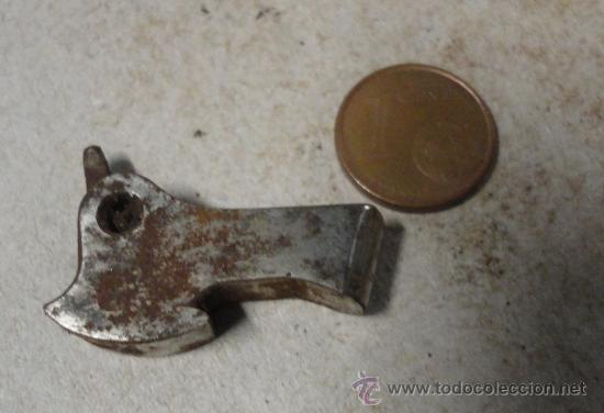 Militaria: Pieza de arma corta - Foto 1