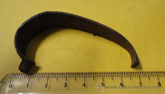 Militaria: Guardamonte de escopeta - Foto 1
