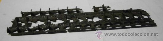 Militaria: Trozo de 20 cts de teja Hotchkis - Foto 1
