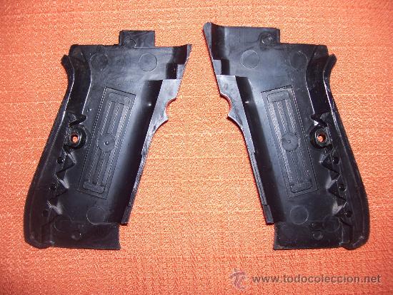 Militaria: Cachas CZ 83 PLASTICO - Foto 2